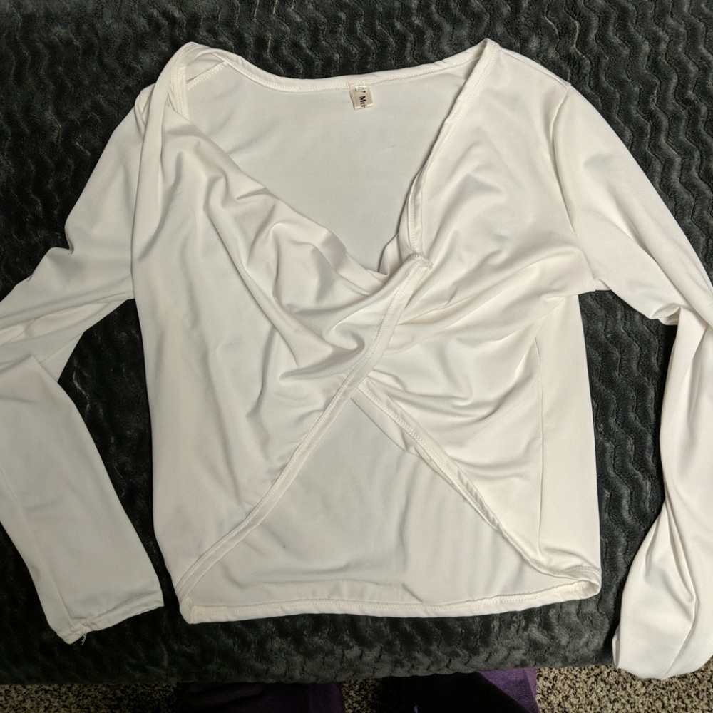 Criss cross cropped top